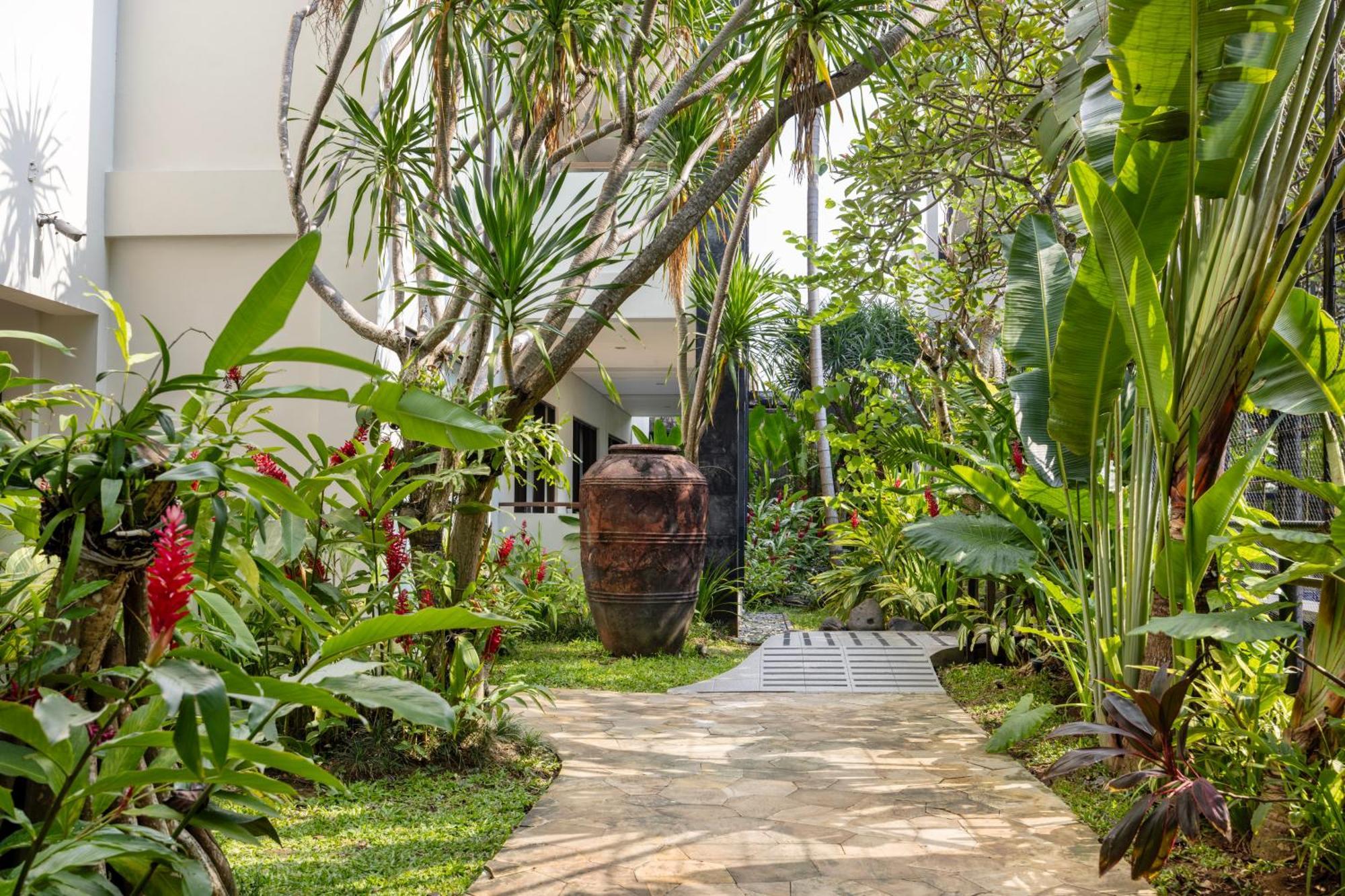Taksu Sanur Hotel Esterno foto